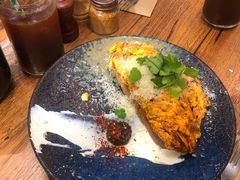 -FLOVIE FLORIST CAFE