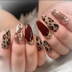 -LILY NAILS美甲美睫