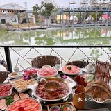 🌹……浪漫玫瑰主题火锅，小仙女们别错过哦