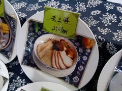-侬佳蒸菜馆(听潮店)