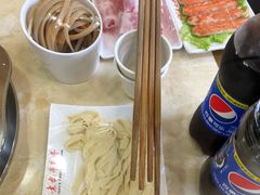 -宏姐串串香(宏伟路店)