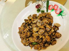 -东豪园林海鲜酒家(南港路辅路店)