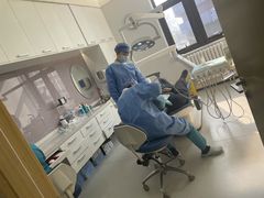 -美冠塔口腔(酒仙桥分院)