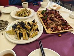 -凯鸽酒楼(大同振兴街店)