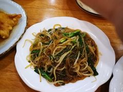 咱家二舅豆芽炒粉-东北农家小院(定西路店)