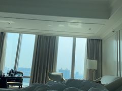 -广州富力丽思卡尔顿酒店