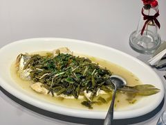 雪菜大黄鱼-屋里厢上海菜馆