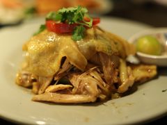 越式盐焗麻油鸡-大头虾越式风味餐厅(光明广场店)