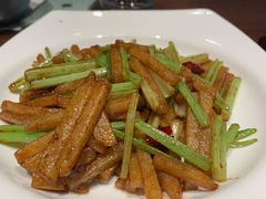 芹菜炒土豆条-南门小馆·清真(国贸商城店)