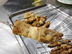 -清真磊磊烧烤老店(饮虎池街34号店)