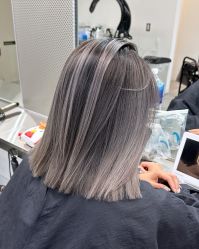 -安蒂护肤造型