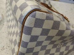 -莱靓奢侈品洗护改衣店(新世界百货崇文店)