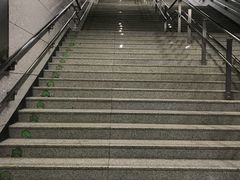 -范湖(地铁站)