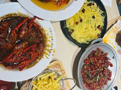 -叶派龙虾•招牌香辣蟹·海鲜(中海国际店)