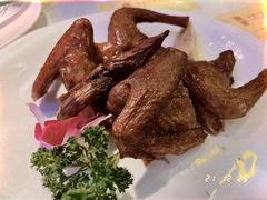 招牌红烧乳鸽-太平馆西餐厅(北京路店)