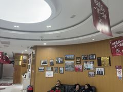 -雅悦齿科(顾村公园店)