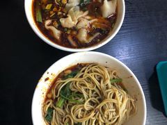碗杂面-秦云老太婆摊摊面(磁器口店)