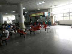 大堂-财经大学学生公寓食堂