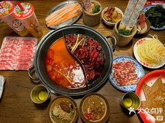 -萍姐火锅·公路夜市(武汉首店)