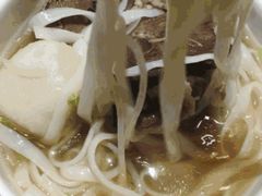 -越弥越南传统美食馆
