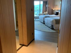 -上海佘山世茂艾美酒店