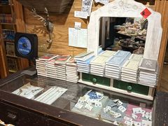 -橡皮书店(翠湖北路店)