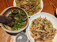 -唐师傅湘西名菜馆(武陵路店)