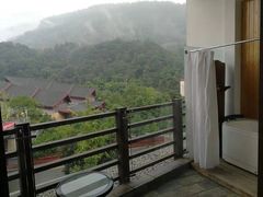 -中铁花水湾温泉酒店(大邑店)