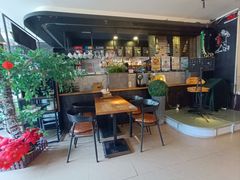 -雅城香慧咖啡馆(常德路店)
