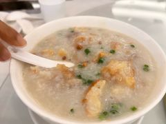 -万山楼海鲜酒家·二十三年老字号