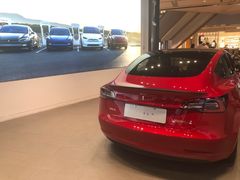 -TESLA 特斯拉(上海太古汇体验店)