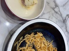 -牛吃草牛肉面(翠柏路店)