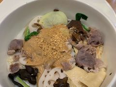 -阿上阿上麻辣香锅&麻辣烫(朝阳蓝色港湾店)