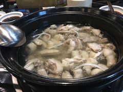 -东椰·海南椰子鸡火锅(朝阳门店)