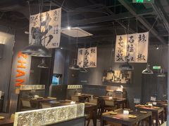 -张翻越·川渝冒菜·武汉黑鸭煲(城北万象城店)