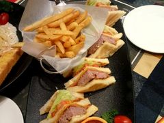 -遇见西木美式餐厅(体育路店)