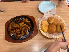 -宏状元现熬粥·京味菜(黄寺大街店)