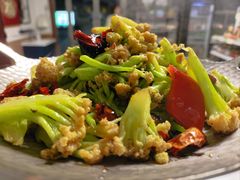 -天天向上素食餐厅(五台山店)