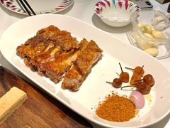 馕坑焖烤羊排-西域阿里马新疆菜·清真(桂花路店)