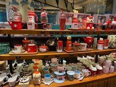 零售区-星巴克臻选(广州太古汇店)