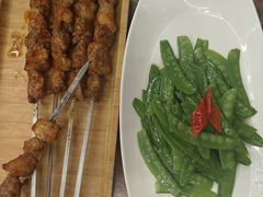 -乡村馕坑肉·烧烤·新疆菜·本地人更爱吃(阿勒泰首店)