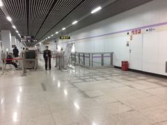 -龙溪路(地铁站)