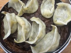 -罗卜李包子羊肉汤