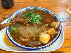 -叶新小吃店(来凤小区总店)