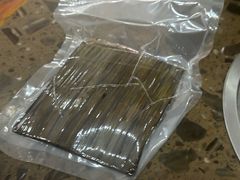 -黄利砖万峰林布依特色酸笋牛肉馆