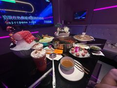 -唯爱KTV聚会餐厅(仙林东城汇店)