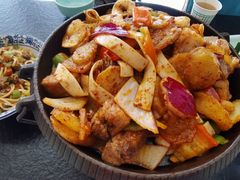 -撒拉人家.酸菜牦牛肉火锅