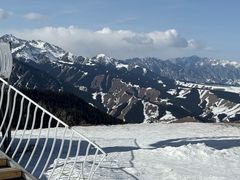 -丝绸之路山地度假区滑雪场