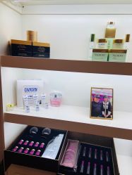 -美肤盾祛痘·问题肌头疗管理中心