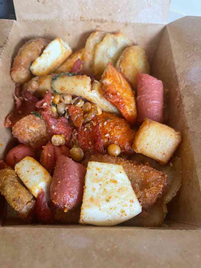 左炸右拌·炸串拌饼(徐汇桂林店)-"夜宵点的除了金针菇其他太淡了,没